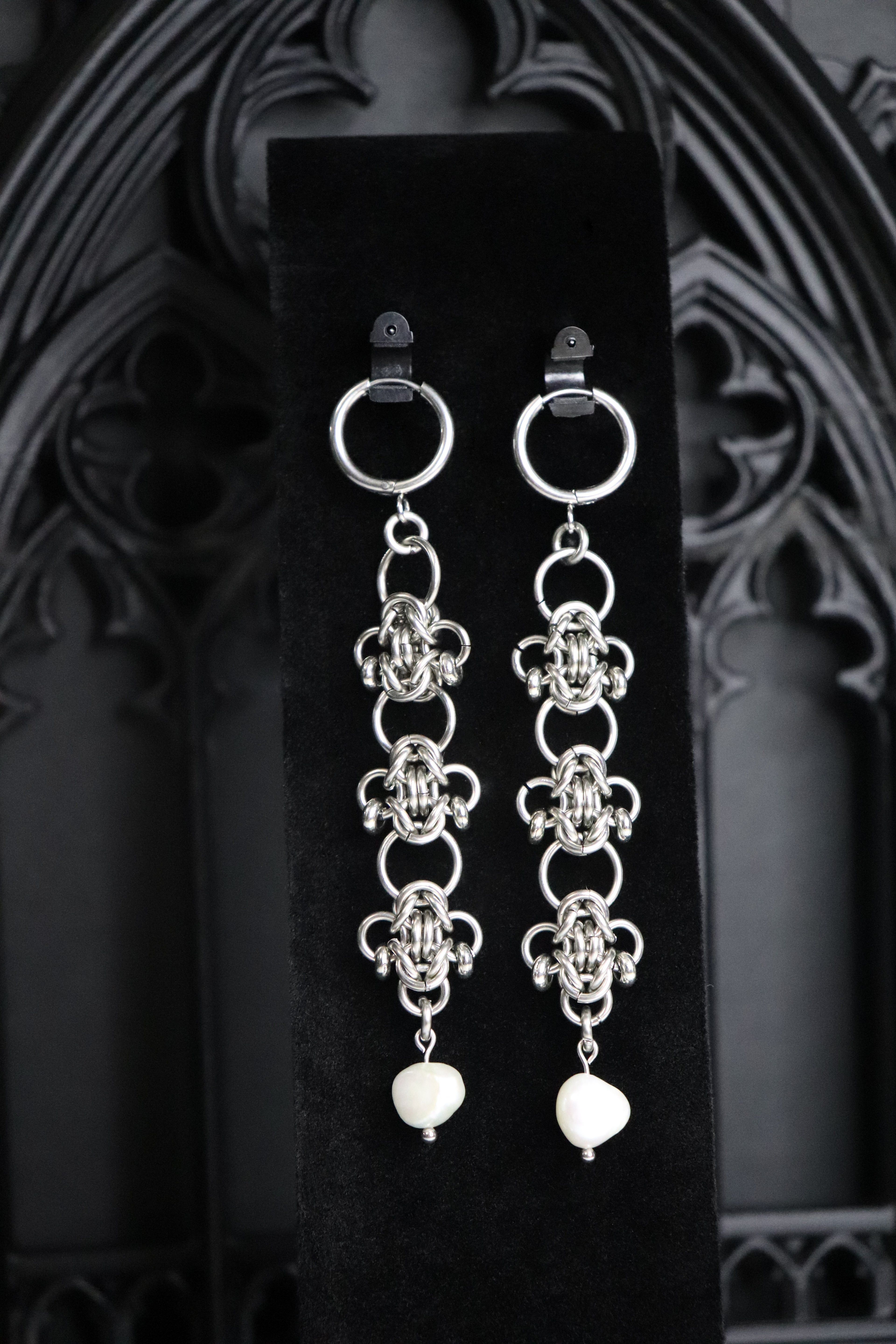 Siren Earrings White