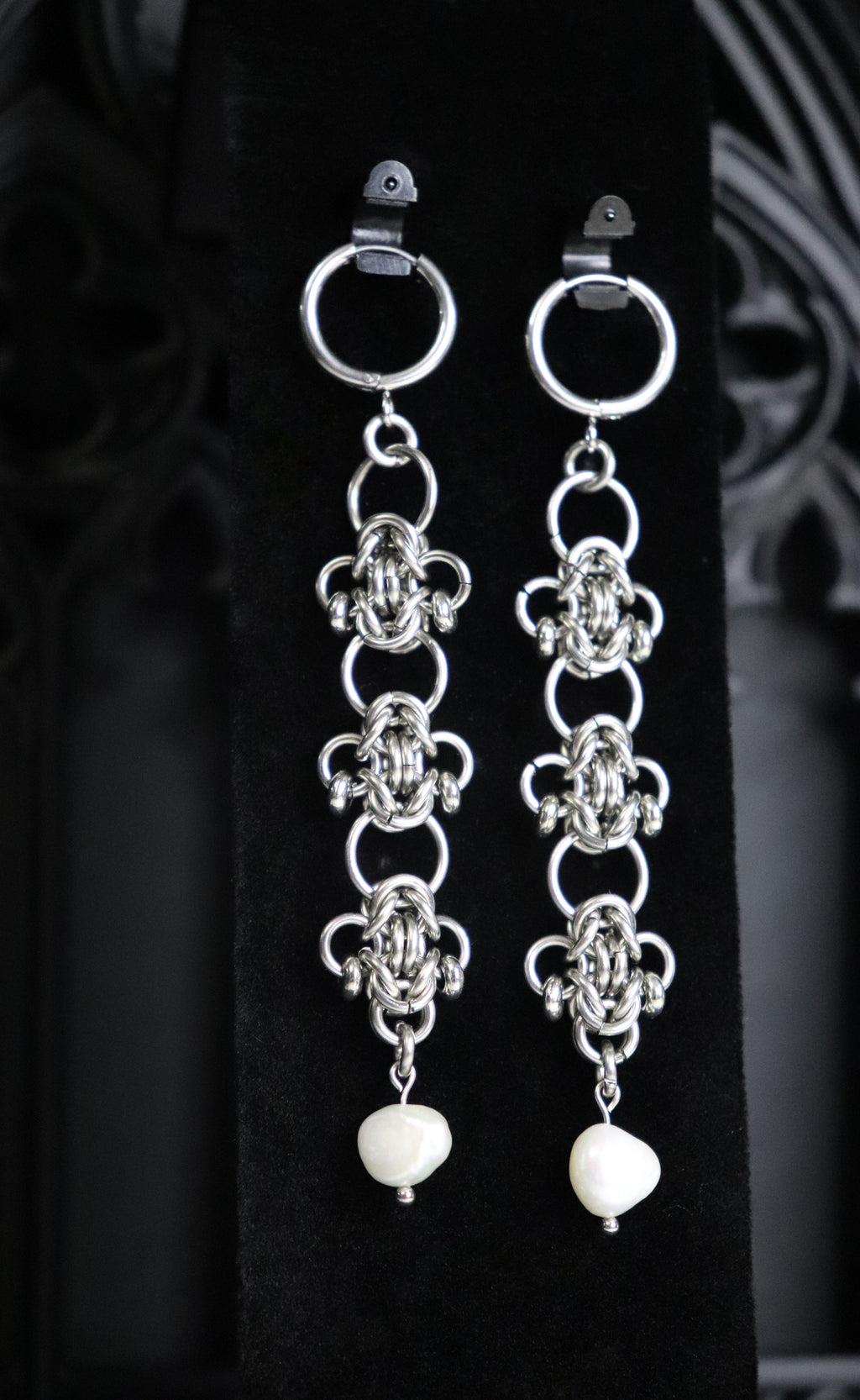 Siren Earrings White