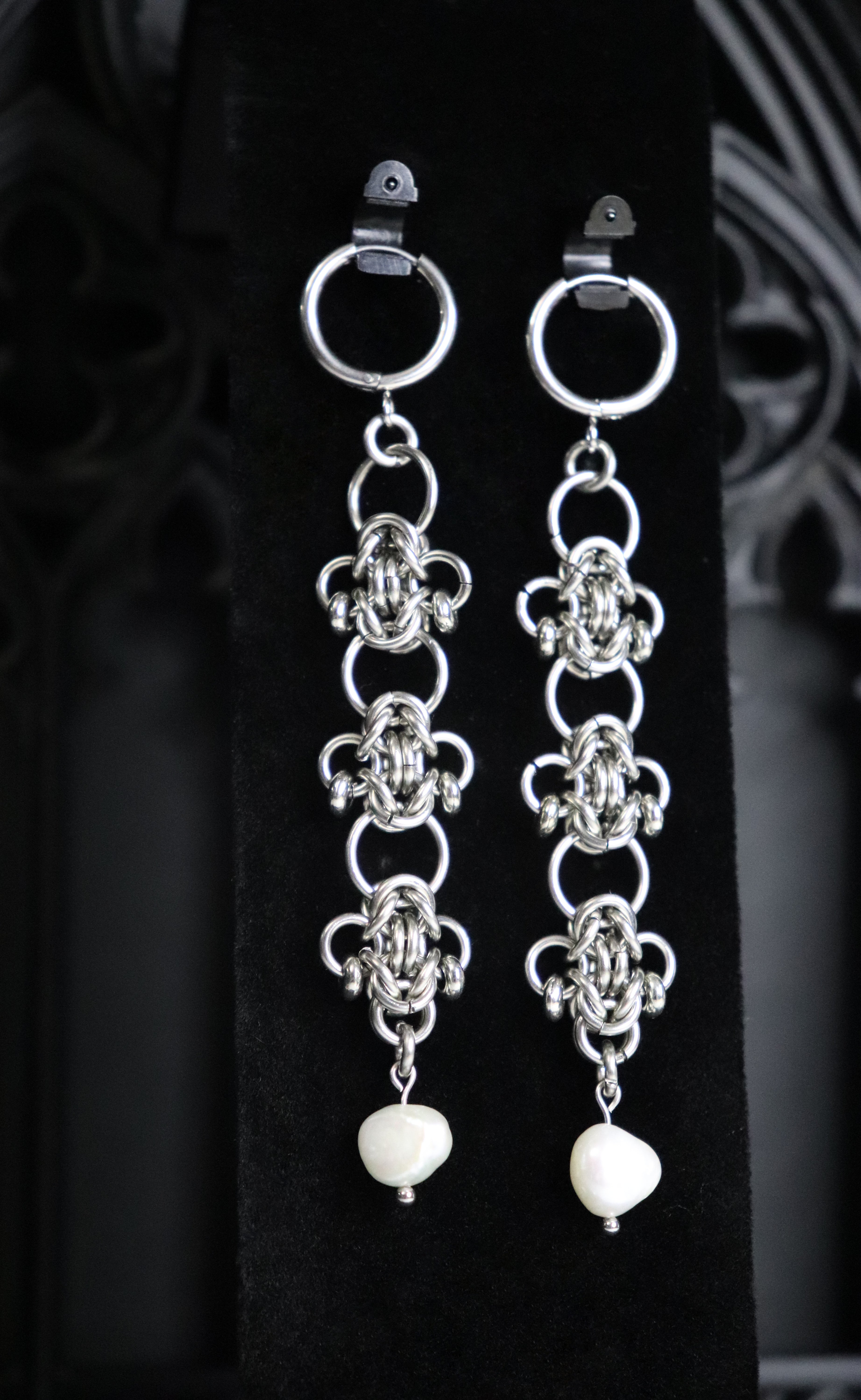 Siren Earrings White